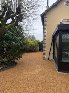 finition silex + bordure résine